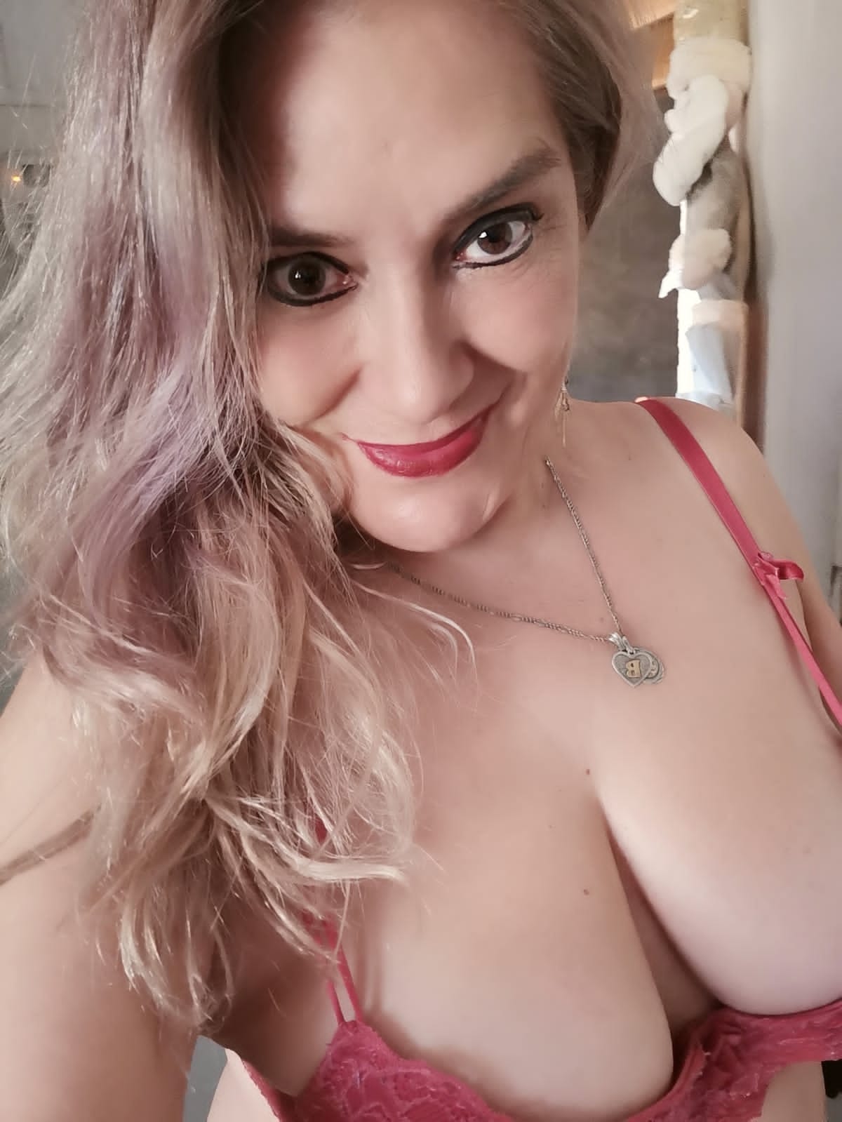 Susana Altamirano - Betty Altamirano - Betty Aravena