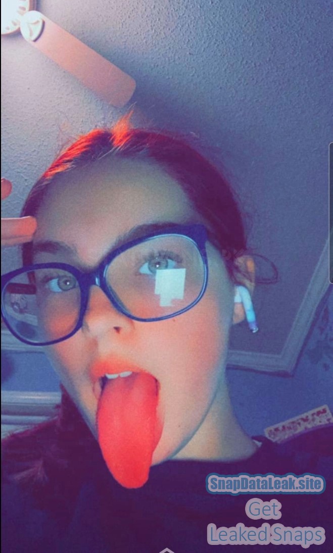 RedHead Teen slut snapchat leaked