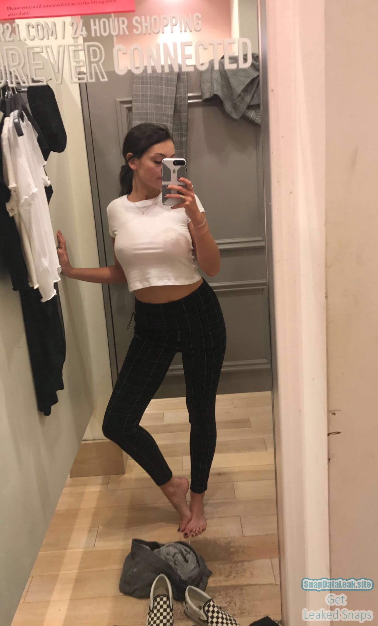 Hot teen slut Snap Leak