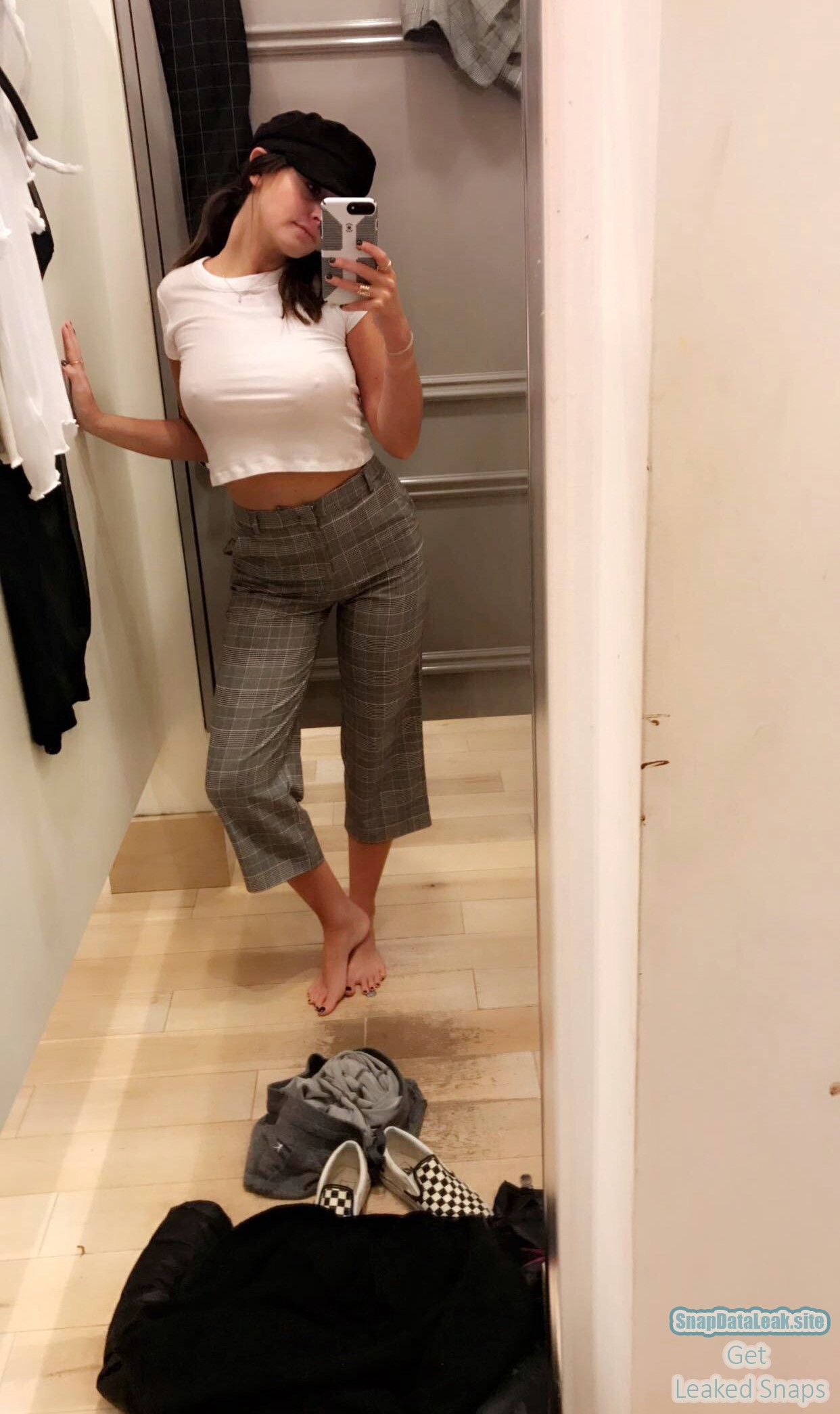 Hot teen slut Snap Leak