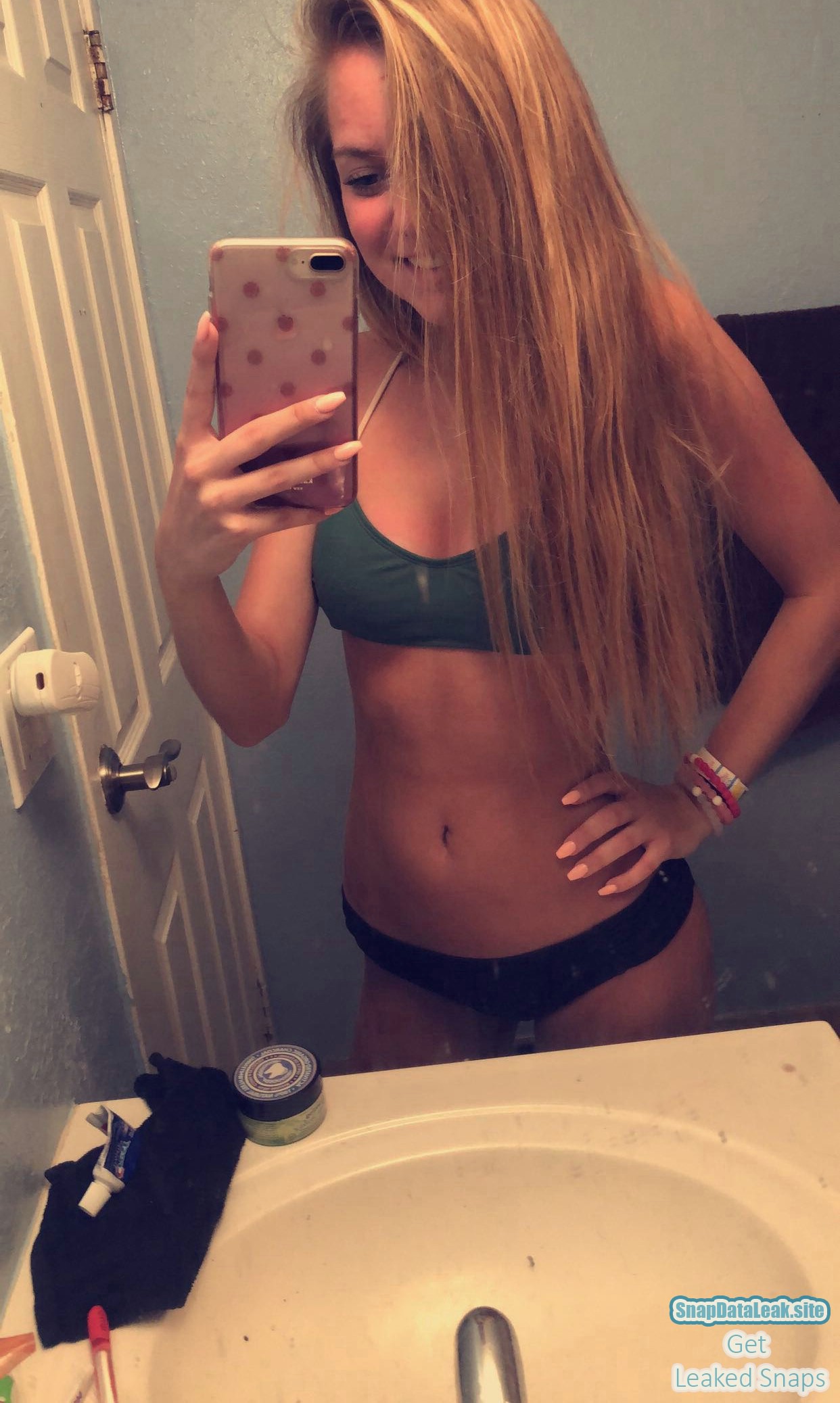 Hot texas teen nudes leaked