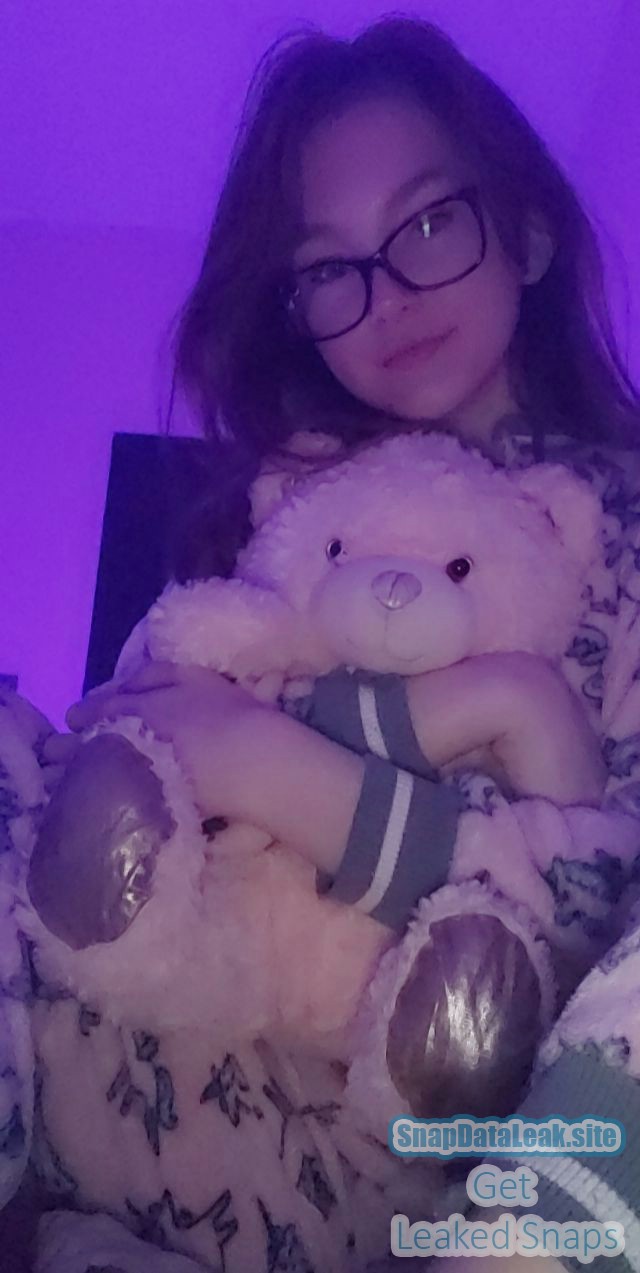 Teen Slut snap leaks