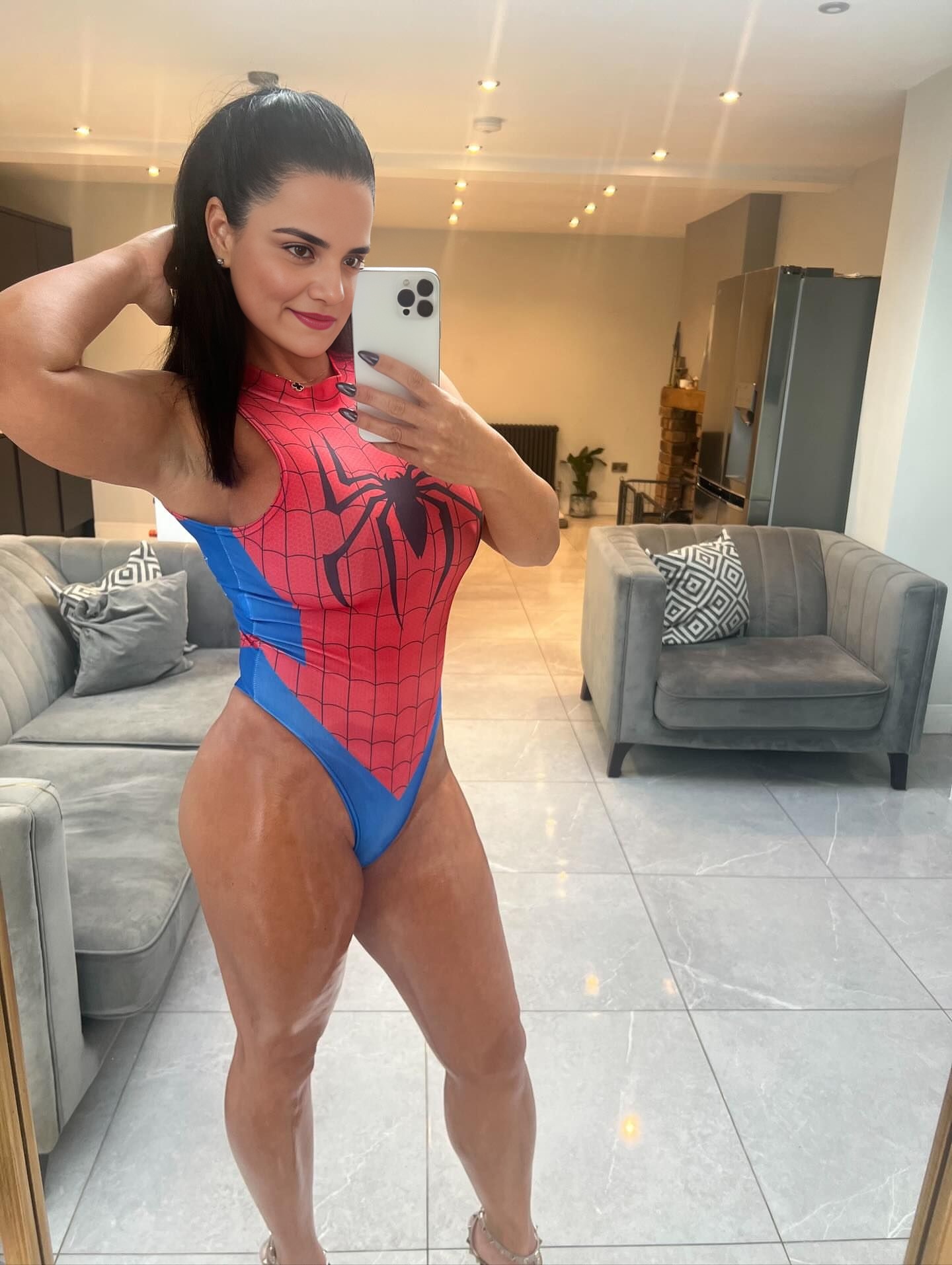 Amarjeet NRI Desi Indian bhabi show her Boobs