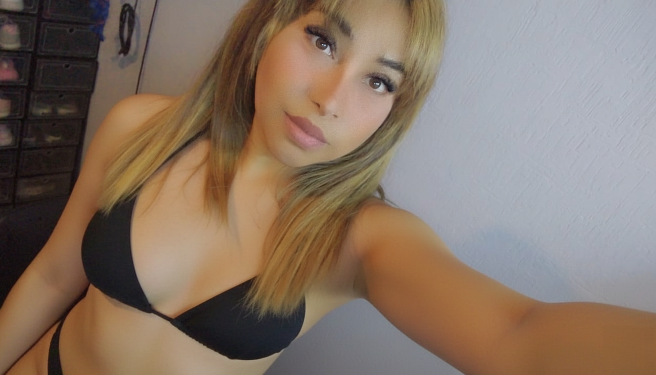 Luciendo el bikini negro