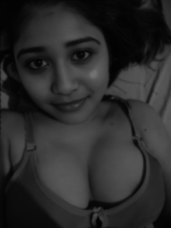 my x dream girlfriend juisy boobs