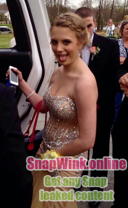 teen blonde snap chat leaks