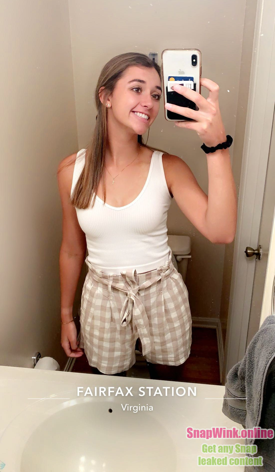 Perfect body college cutie