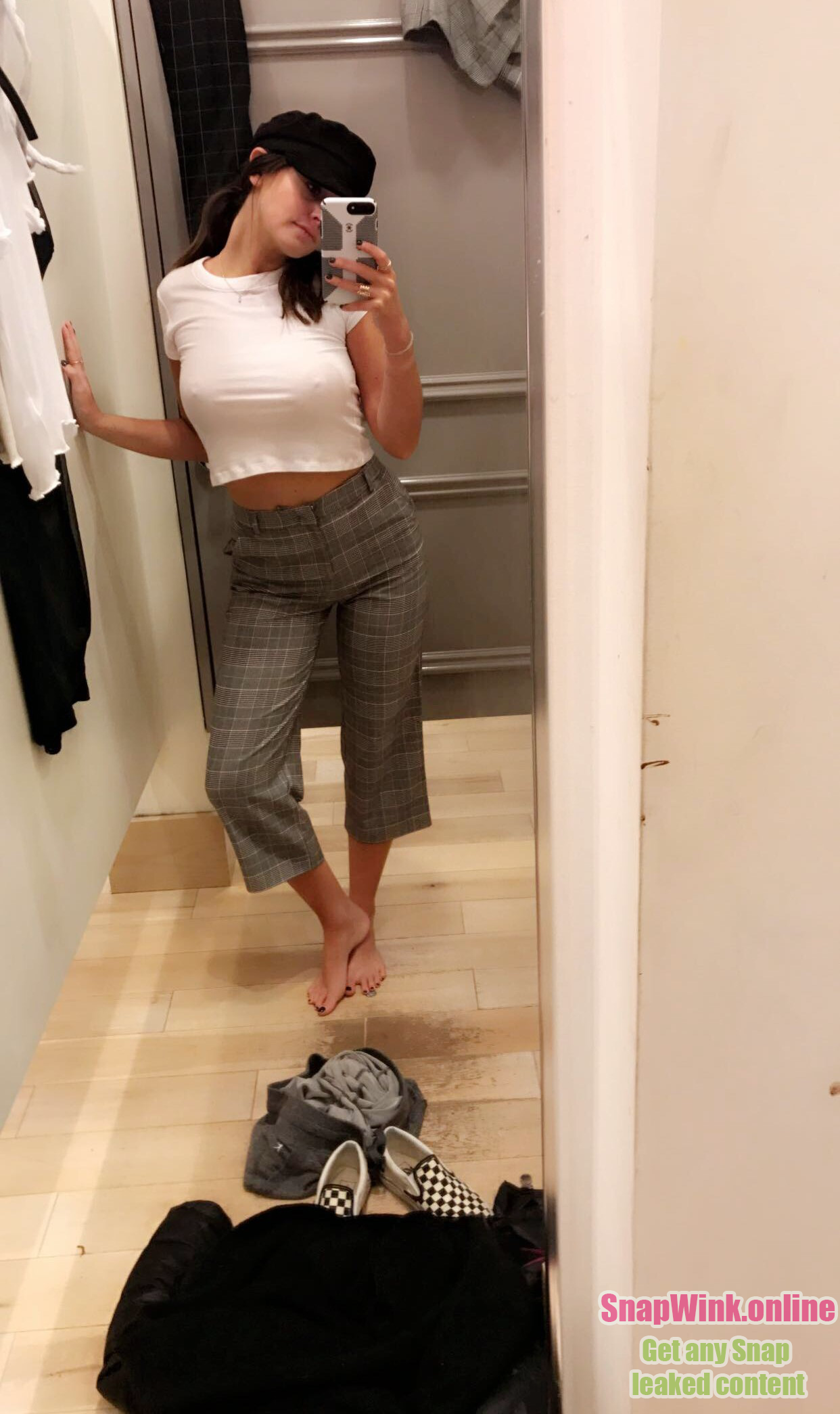 Absolutely stunning college babe with perfect body