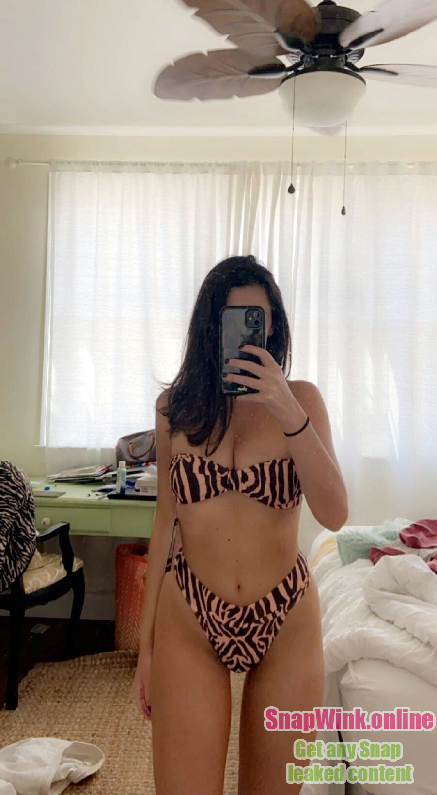 Absolutely stunning college babe with perfect body