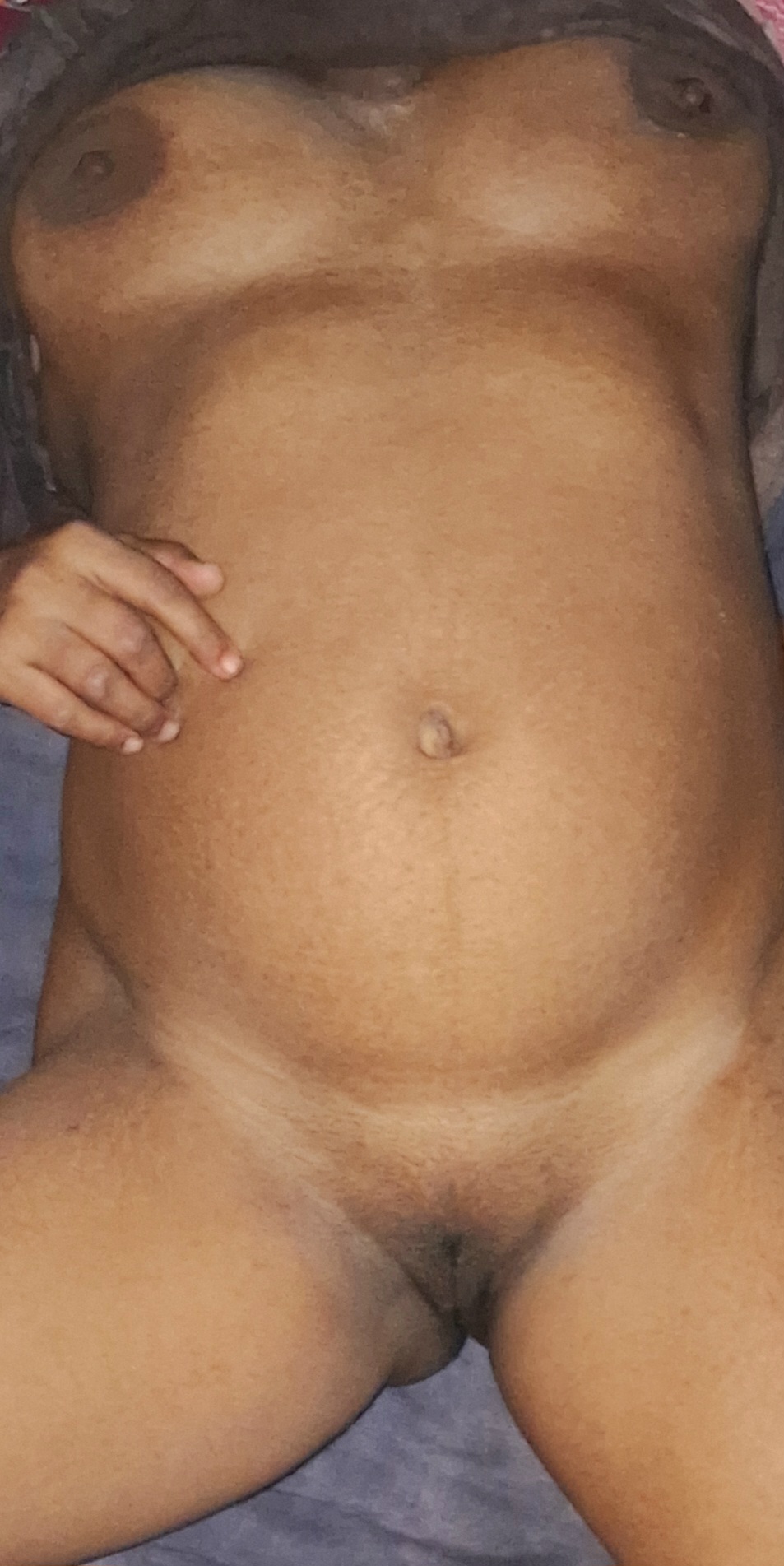 Padosan Bhabhi ki bur ko chat ke choda