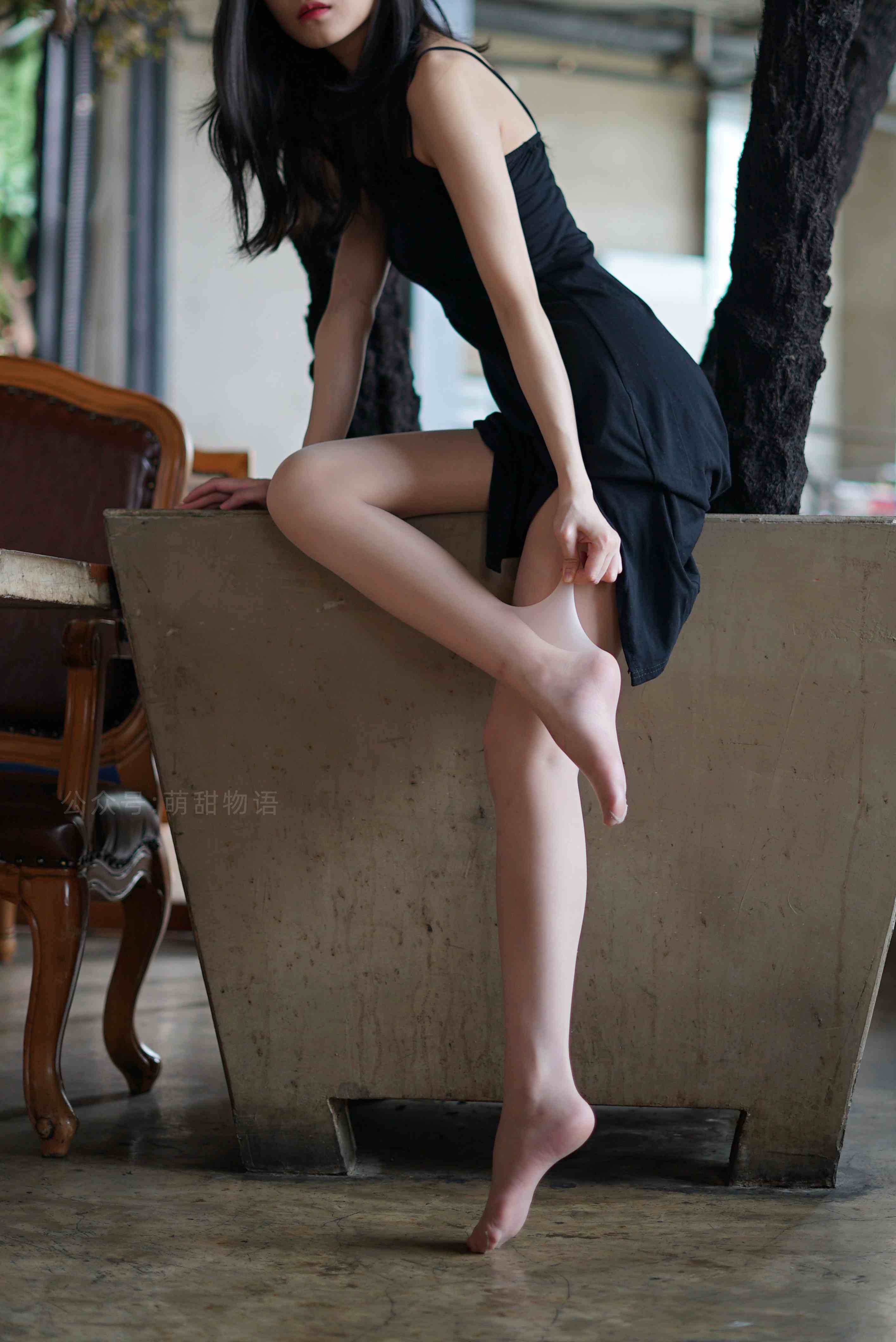 China Beauty Legs and feet 1678