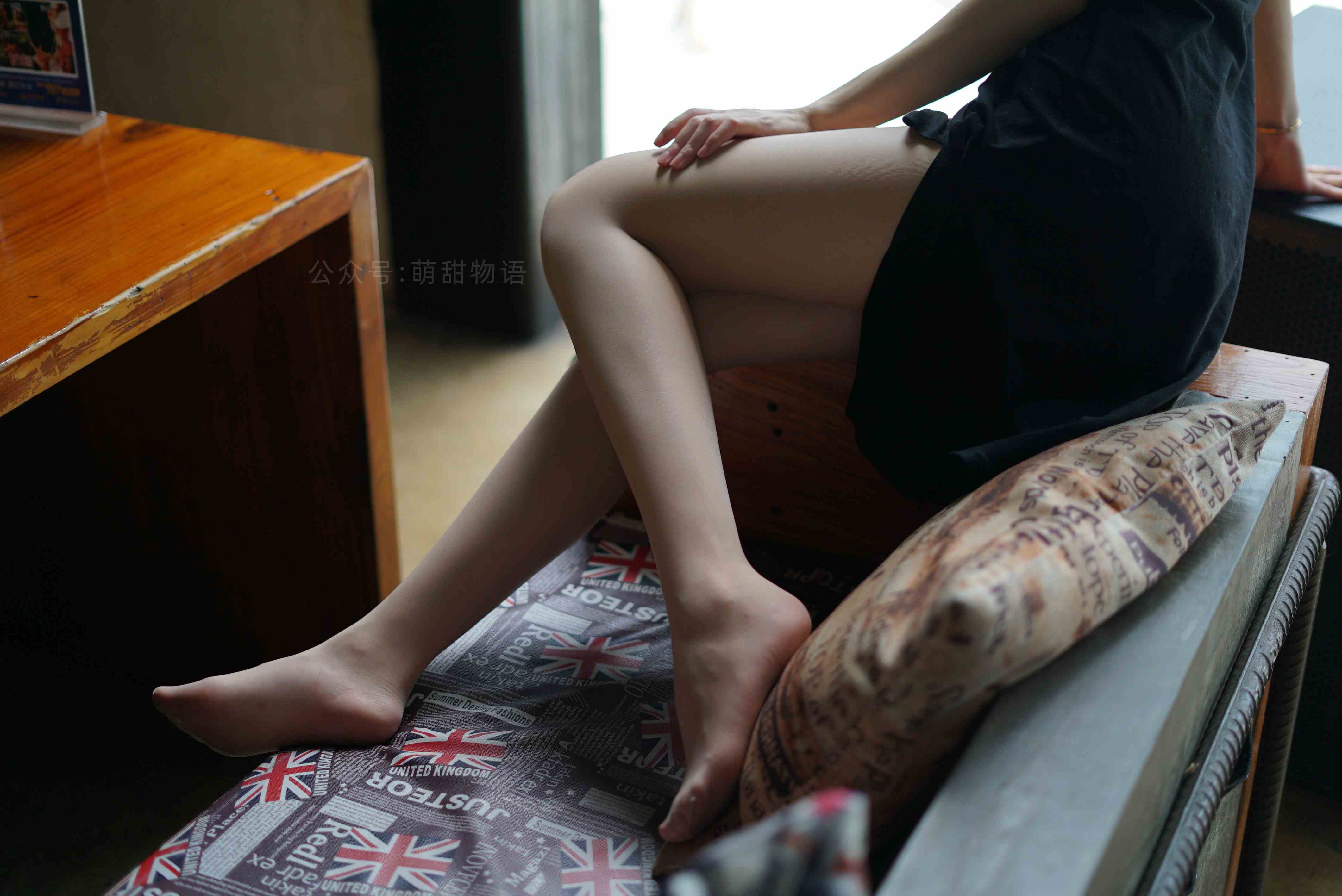 China Beauty Legs and feet 1678