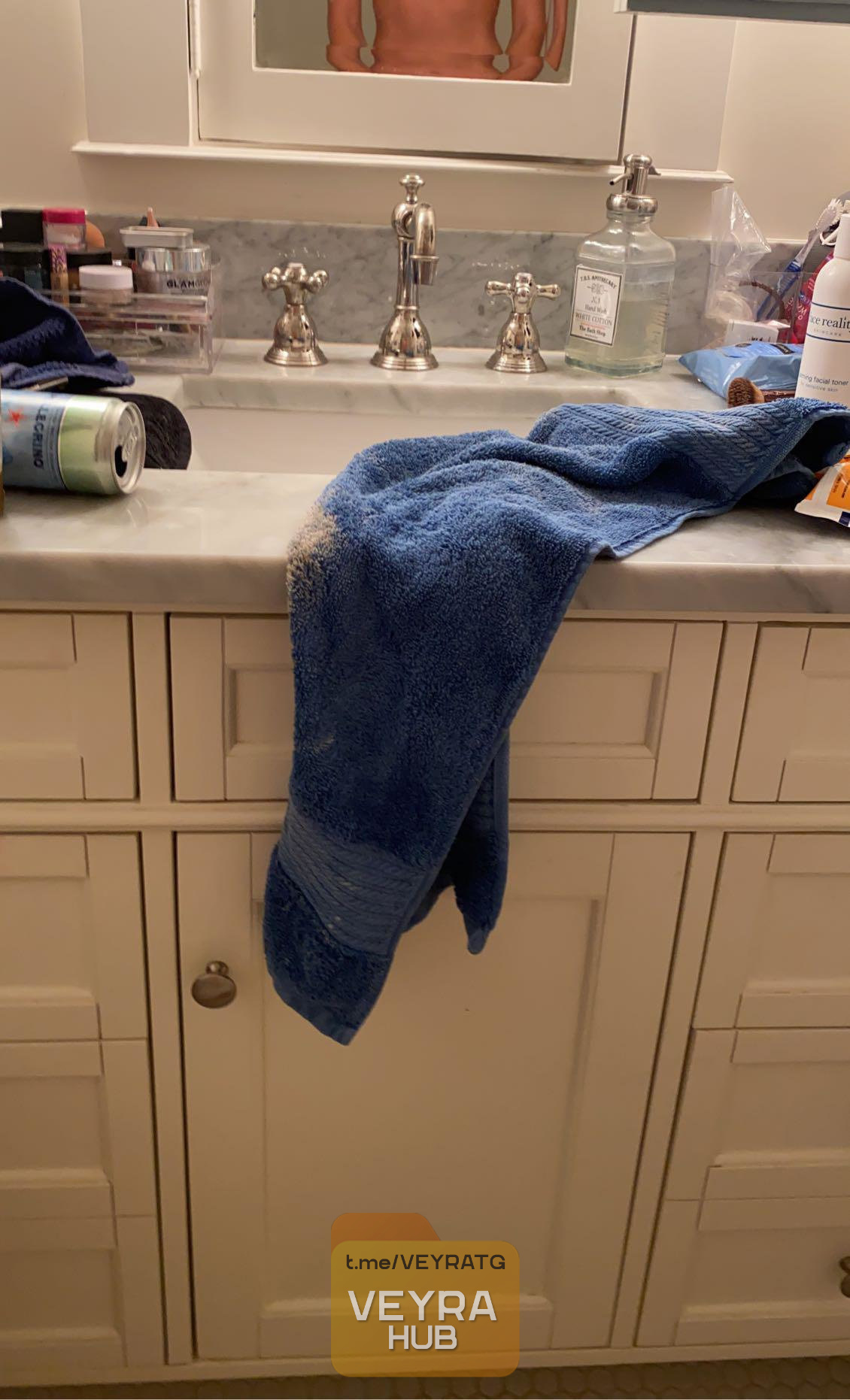 Hot lady Vaughn Dore