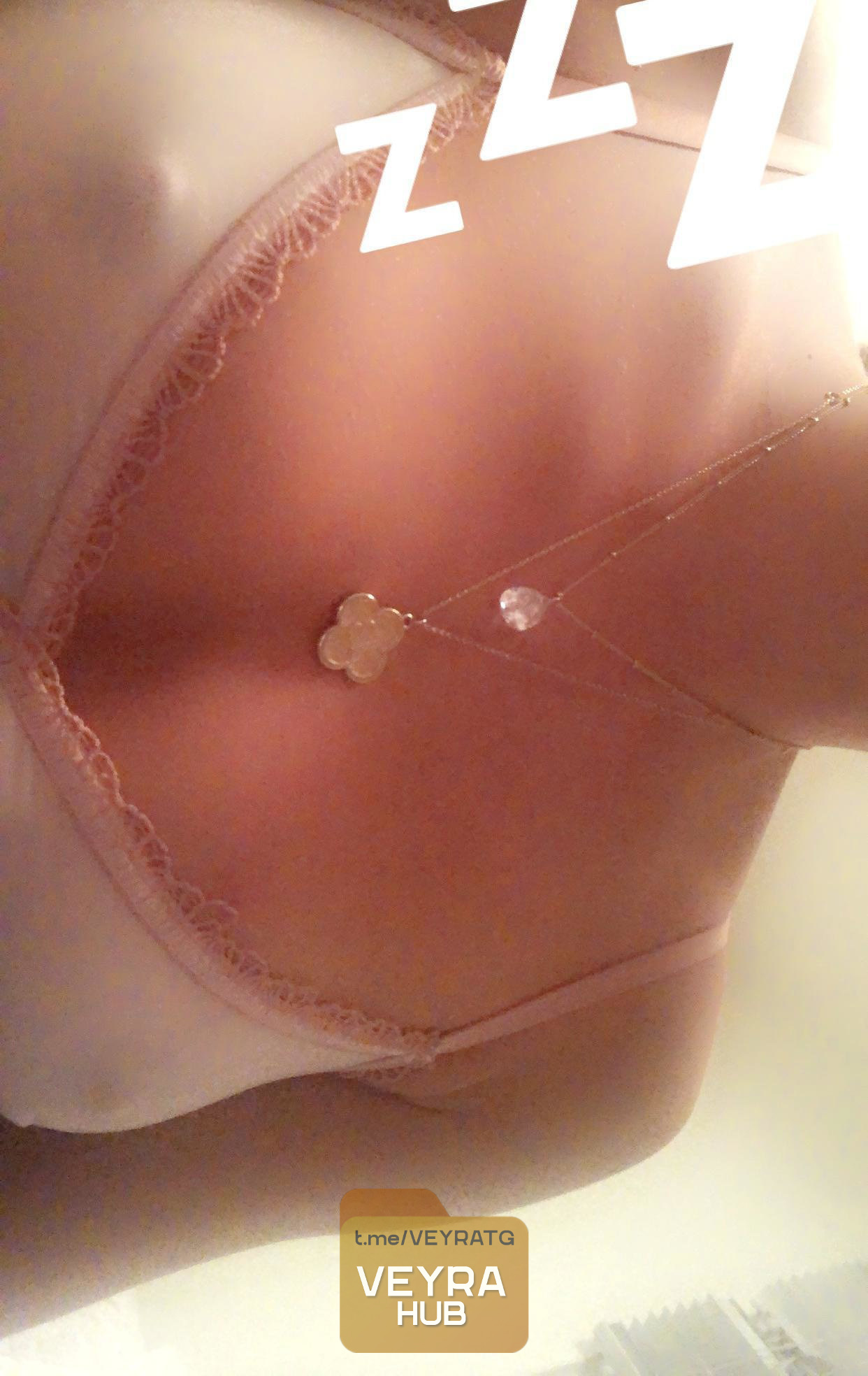 Hot lady Vaughn Dore