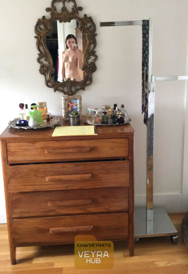 Hot lady Vaughn Dore