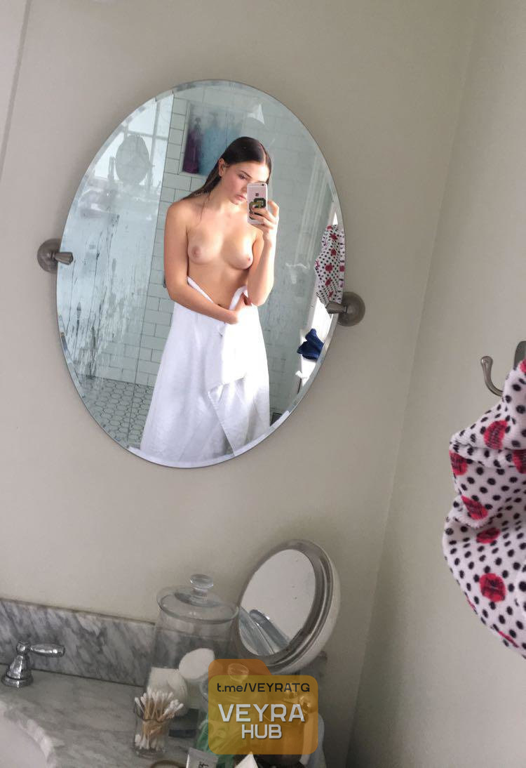 Hot lady Vaughn Dore