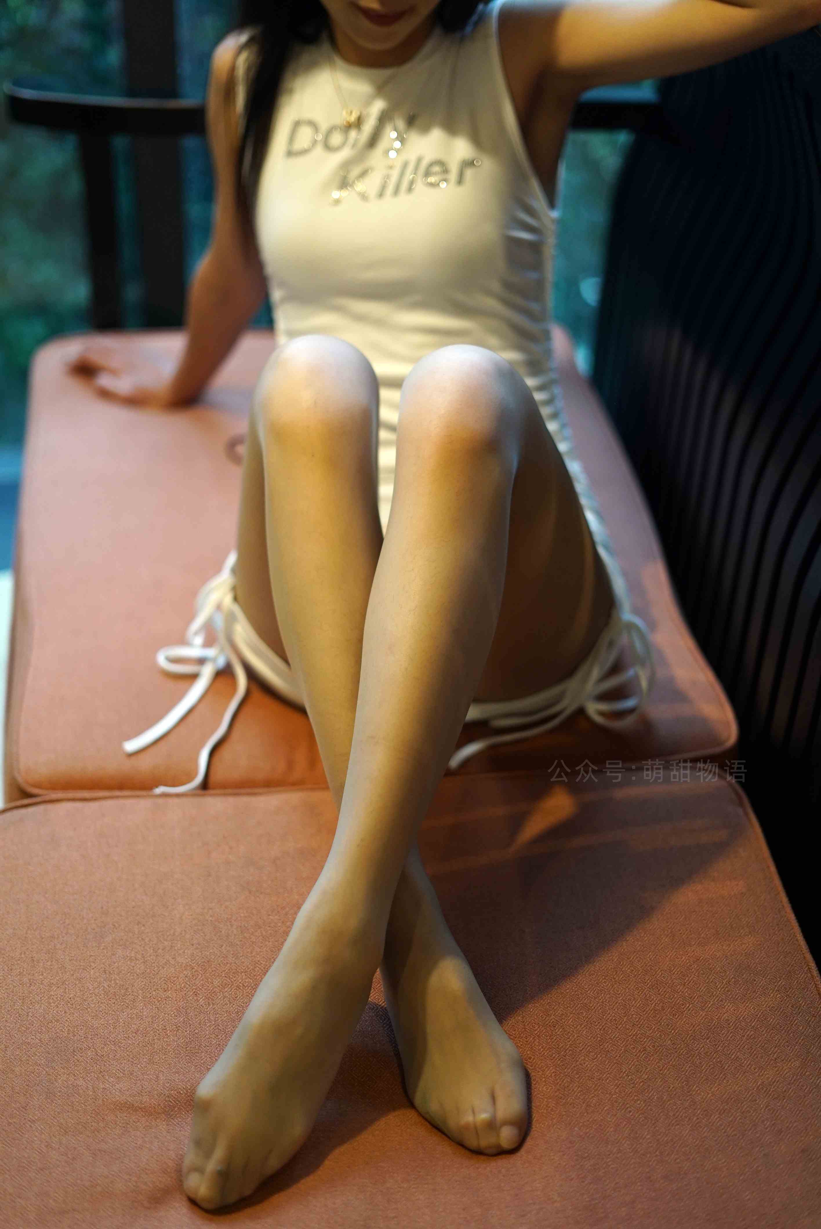 China Beauty Legs and feet 1681