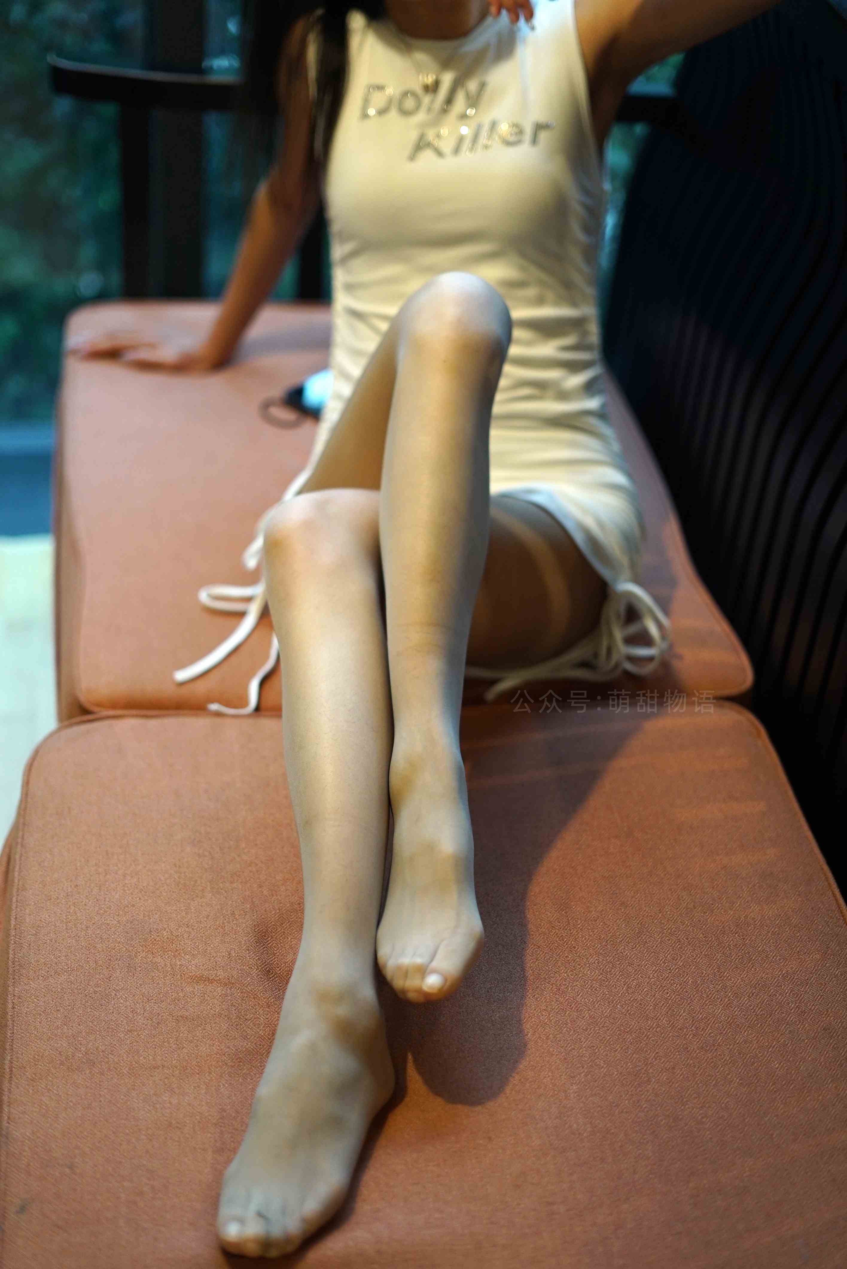 China Beauty Legs and feet 1681