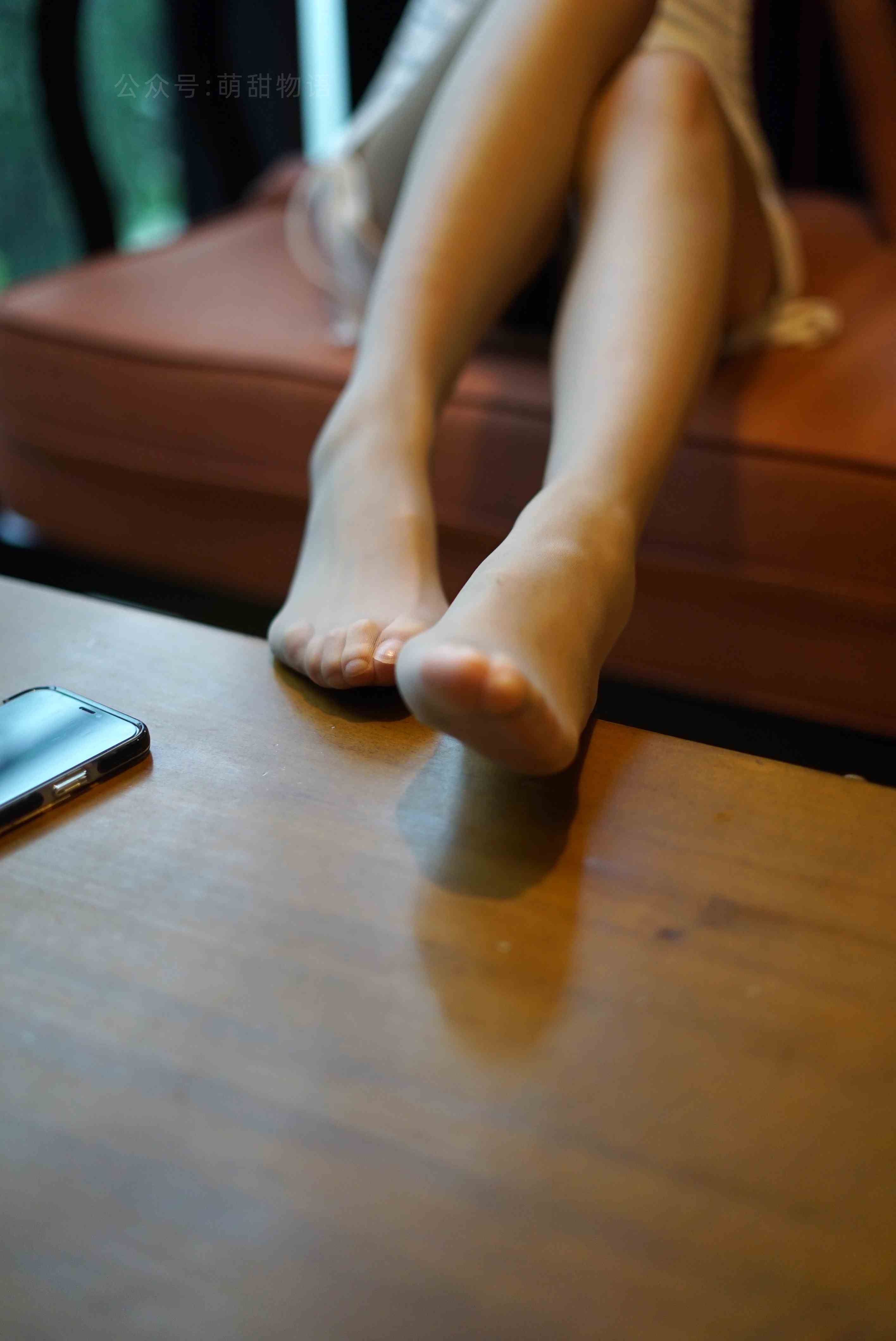 China Beauty Legs and feet 1681