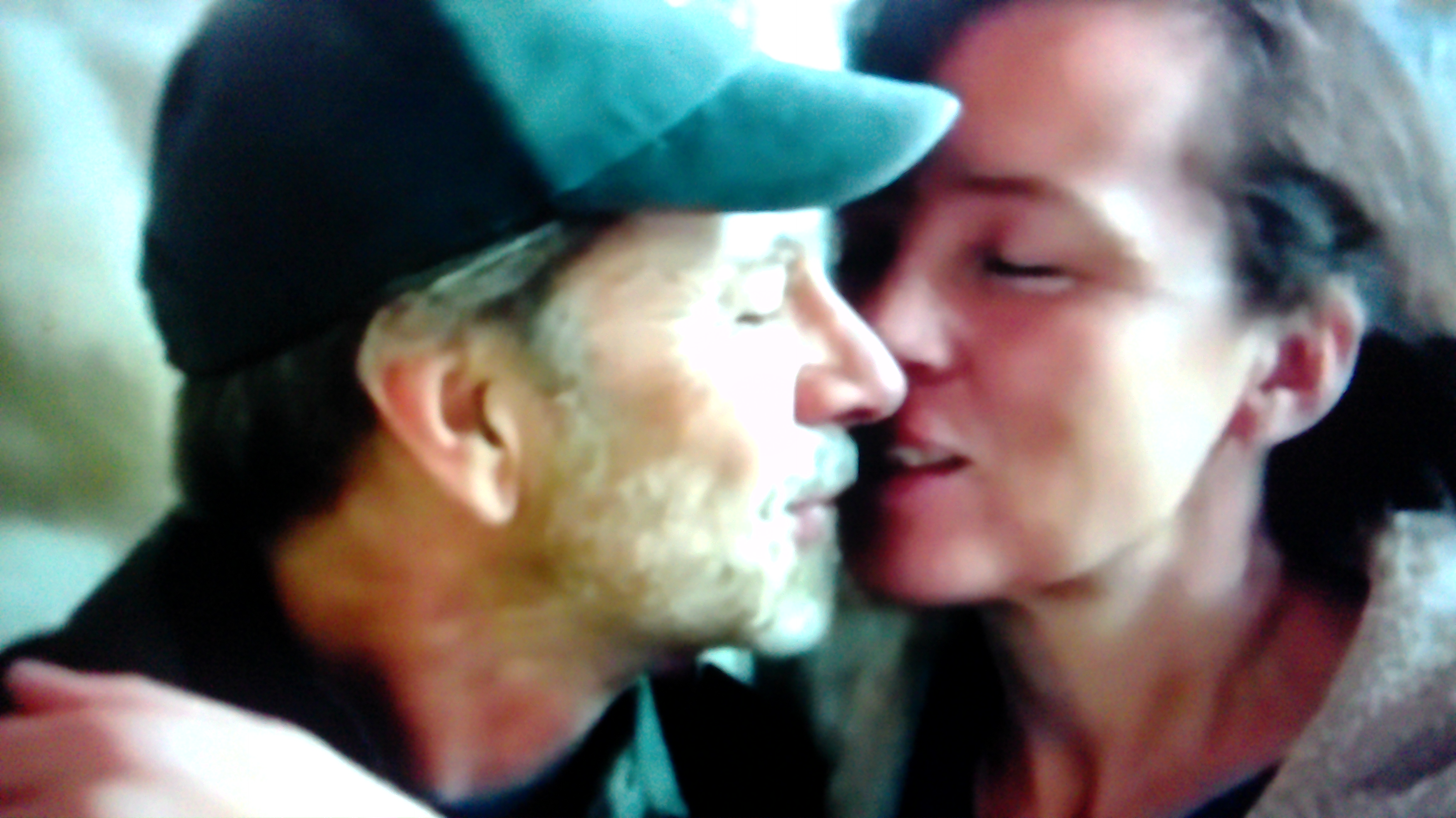 Catty reunion date with Randall