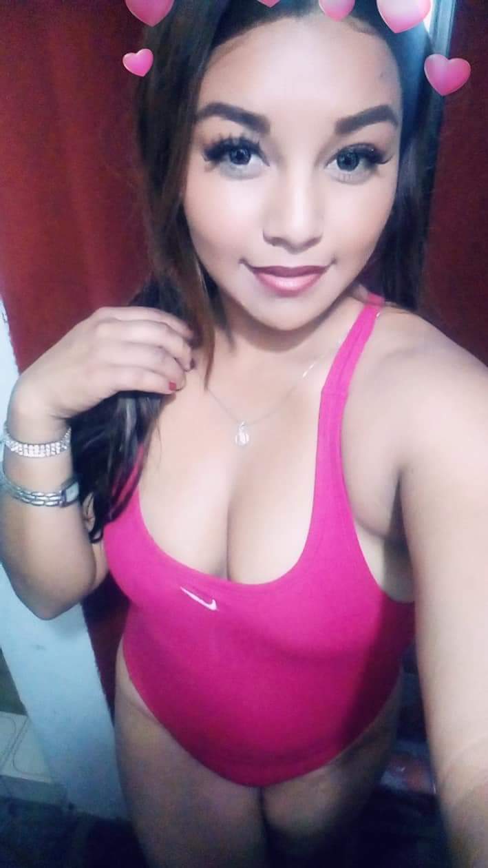 Bikini rosa de la Adilene