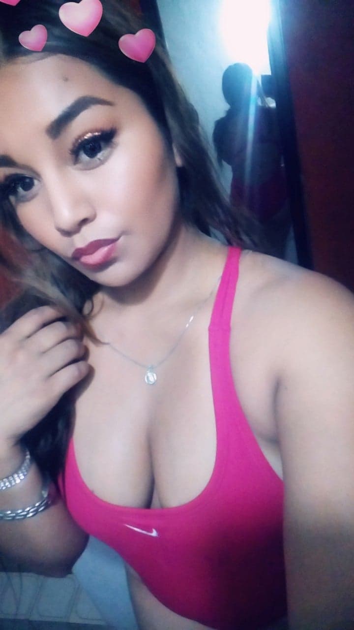 Bikini rosa de la Adilene