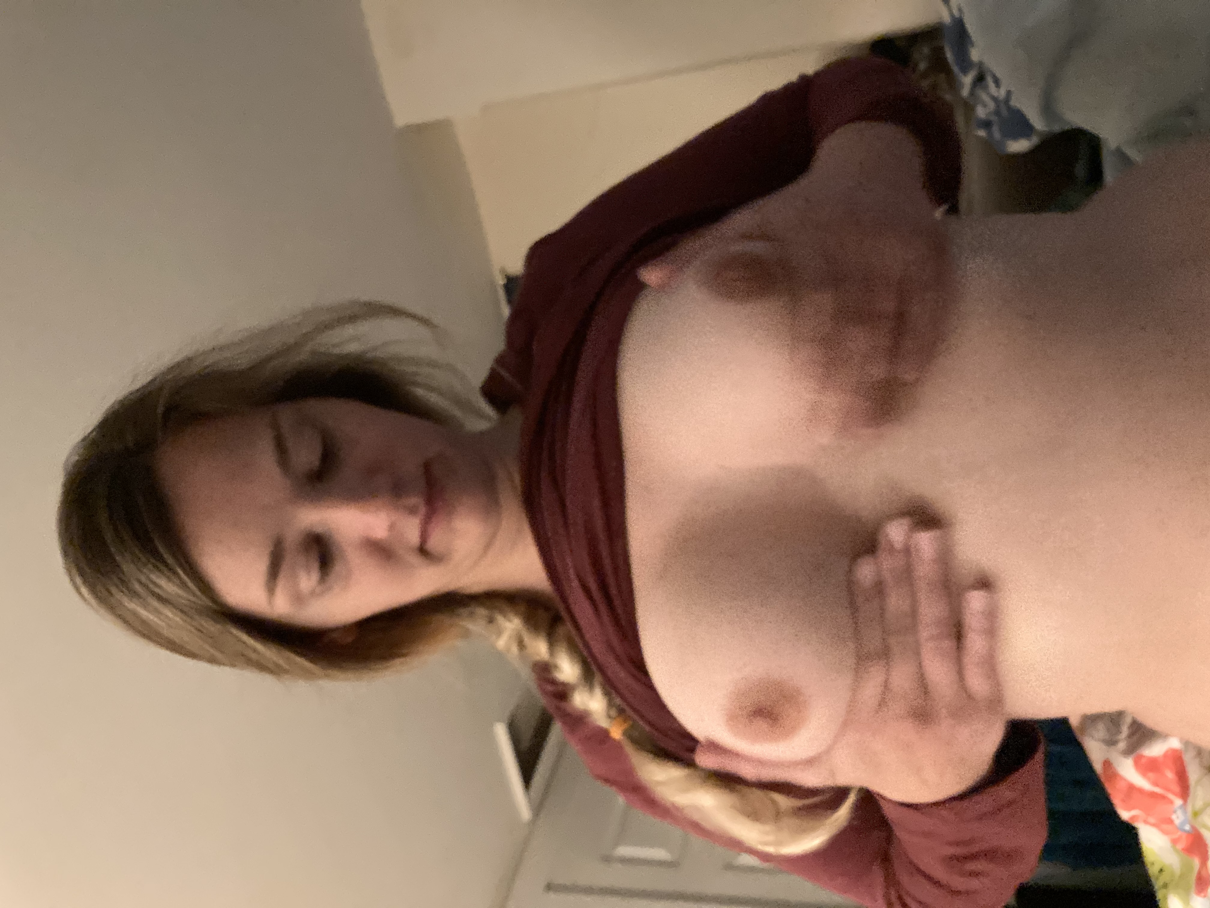 Sexy Girl  With Glasses Showing Big Boobies