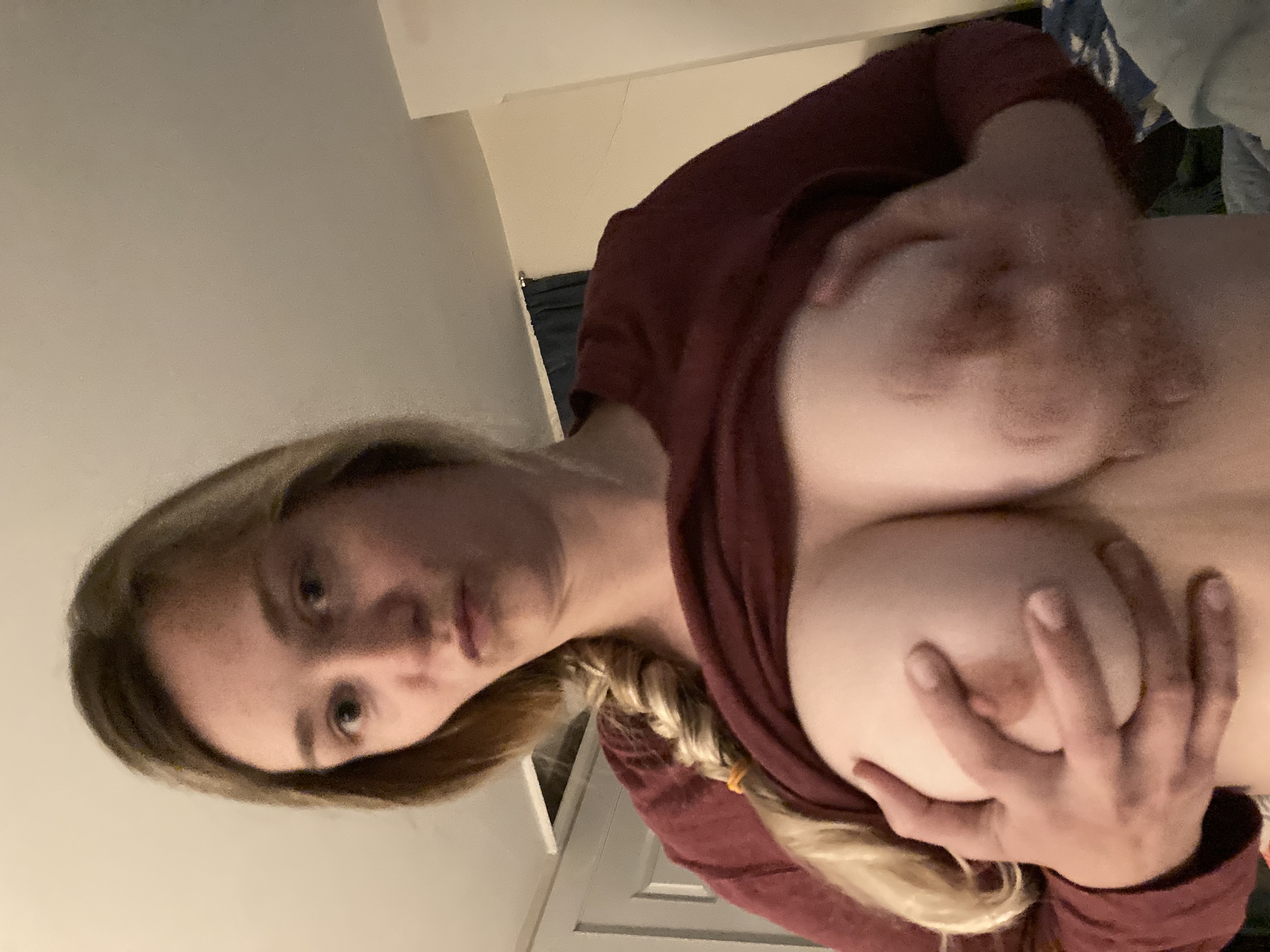 Sexy Girl  With Glasses Showing Big Boobies