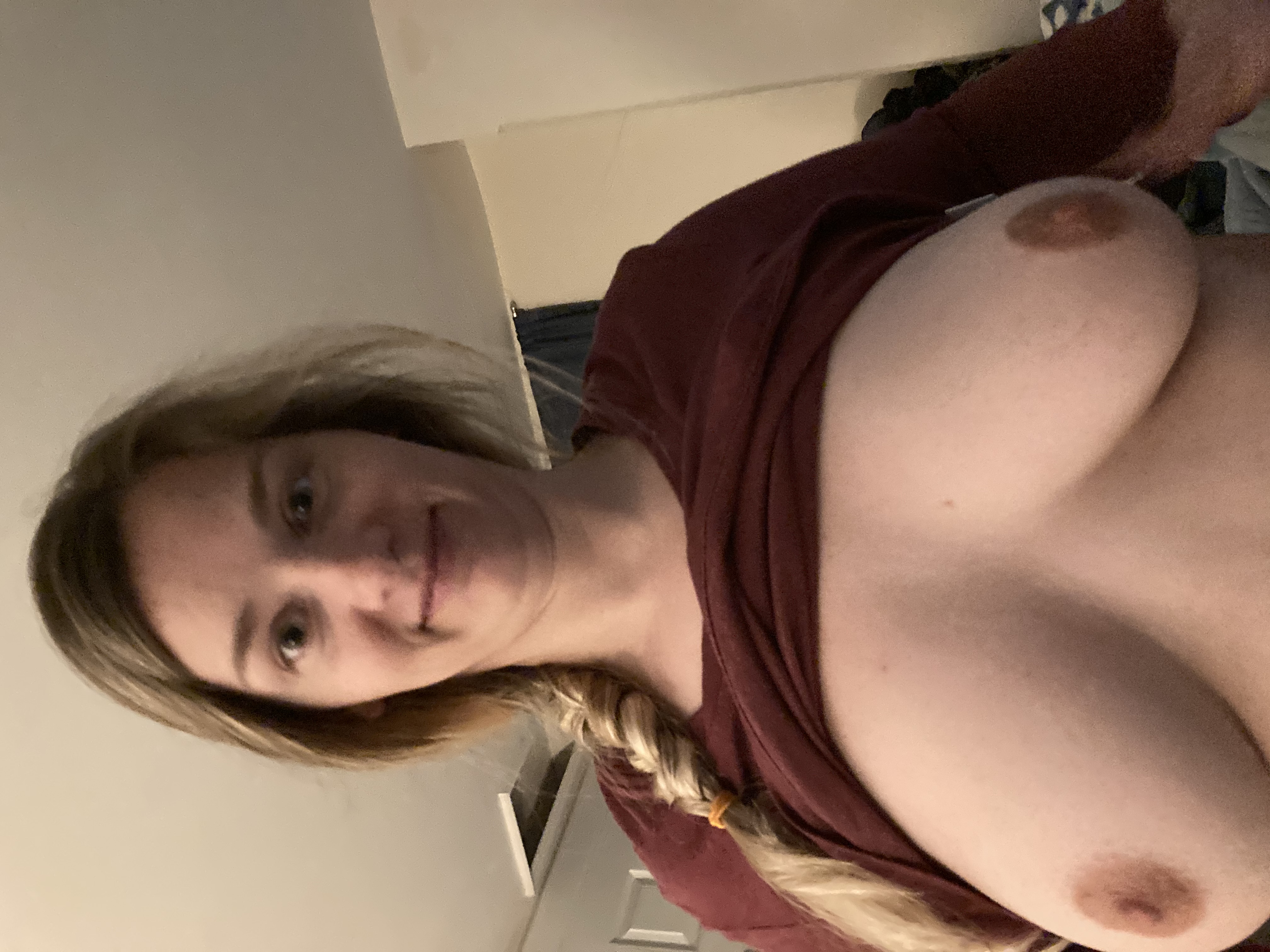 Sexy Girl  With Glasses Showing Big Boobies