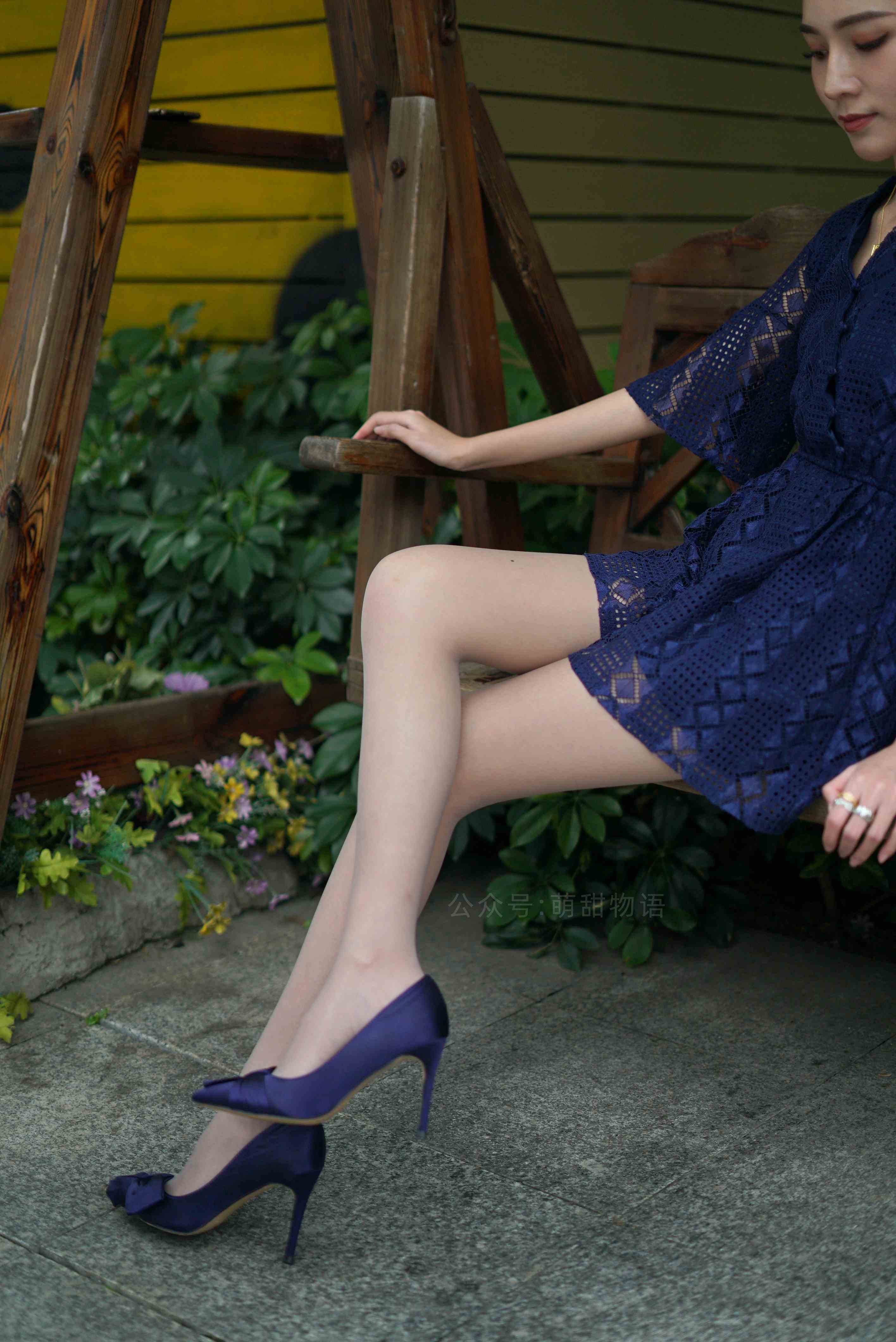 China Beauty Legs and feet 1690