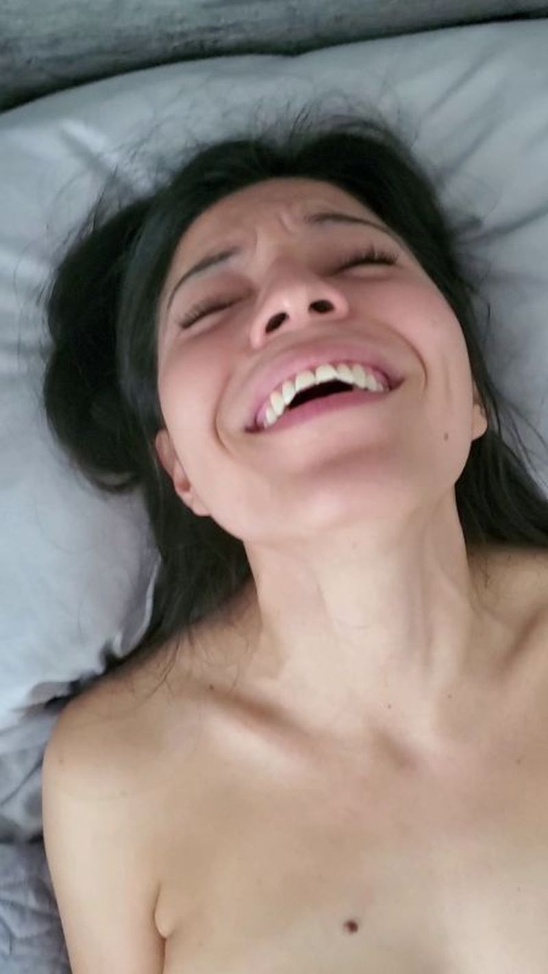 Daniela Duran naked slut dancing nude on onlyfans