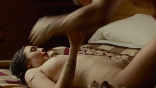 Elizabeth Olsen Nude in Oldboy (2013)