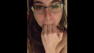 Riley Reid Cellphone Masturbation Video