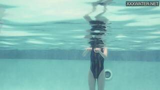 Emie Amfibia Masturbates Hard Underwater