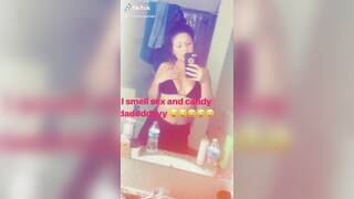 Lisa Lopane Semi Nude