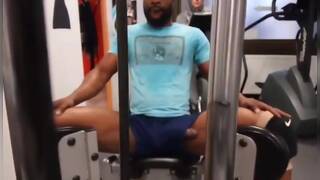 This Guy has a Dick Slip in the Gym