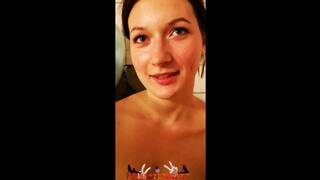 ШЛЮХА снова ИГРАЕТ с МОЧОЙ