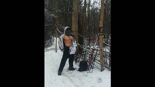 Plush MLP Unicorn on a Public Ski Trail -full Vid- Sumfuk@4:00