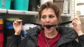 Mouth gag! Go shopping! A lot of saliva! TRAILER
