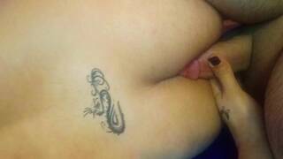 dirty anal sex به دختره ایرانی قلاده بسته یجور از کون میکنتش محتویات کونشو میکشه بیرون