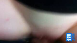 fucking my new slut on her office desk - close up