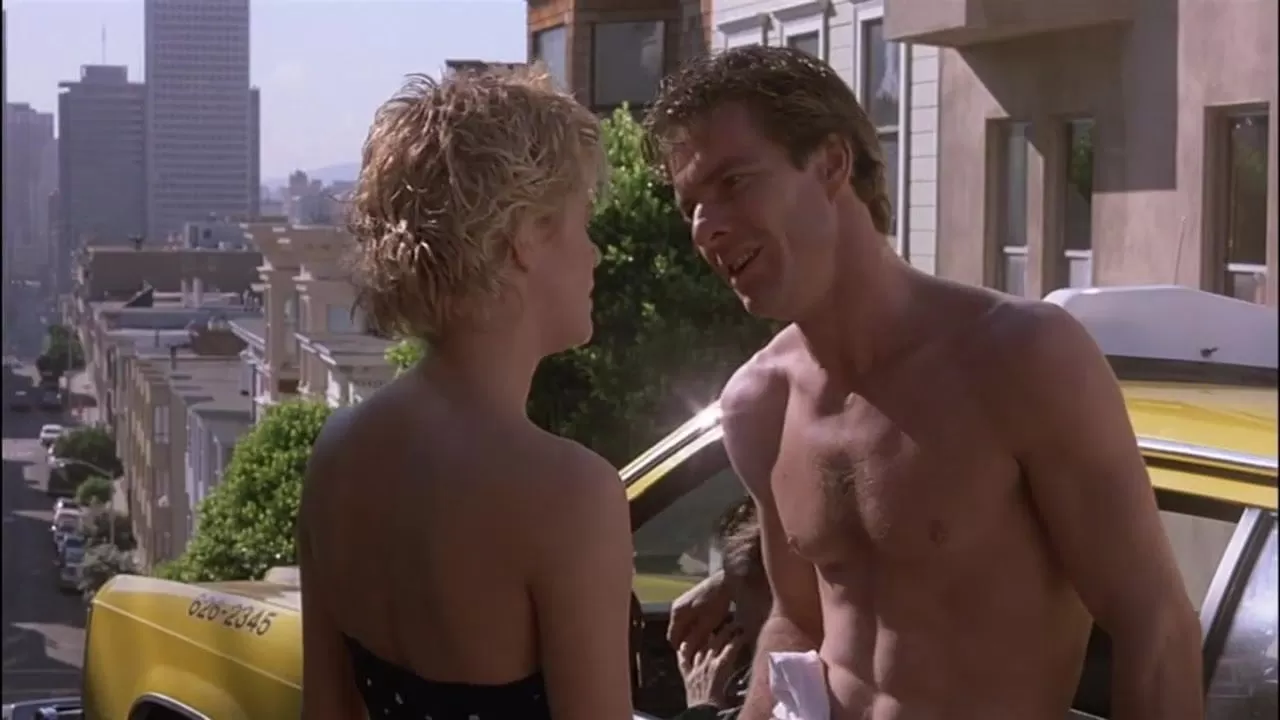 Dennis Quaid Naked in The Movie Innerspace - Shooshtime