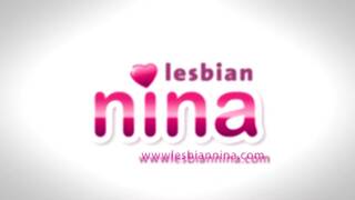 Masturbating lez babe shows off her pussy