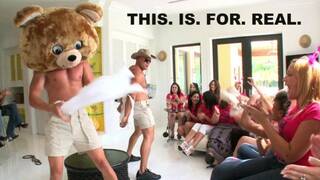 DANCING BEAR - The Bachelorette & The Bear