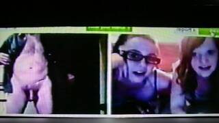 College girls jaw-dropping delight for my fully naked flash (+ sound )