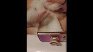 Bubble bath titties