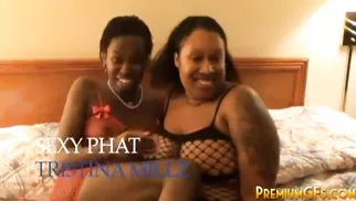 Alabama College Lesbian - Decatur Alabama chatara Cox ebony dreadlocks lesbian Porn Video Results -  Shooshtime