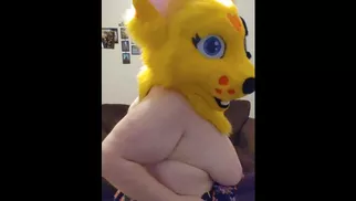 Chubby furry ass jiggles and wiggles - Shooshtime