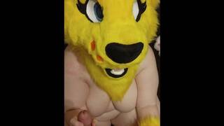 Kitty Handjob finish