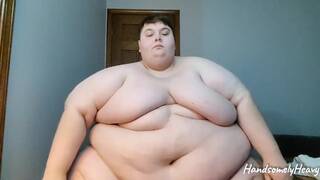 Superchub Jiggles in SlowMotion